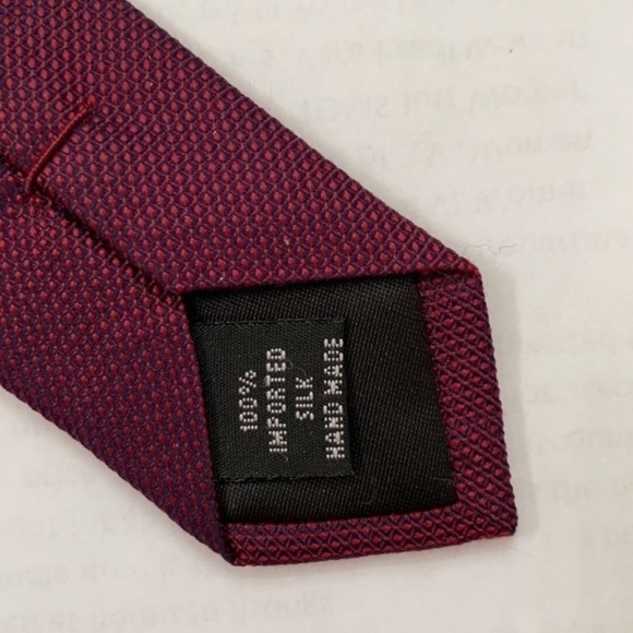 Kenneth Cole Reaction red blue iridescent men’s silk tie - Picture 12 of 16